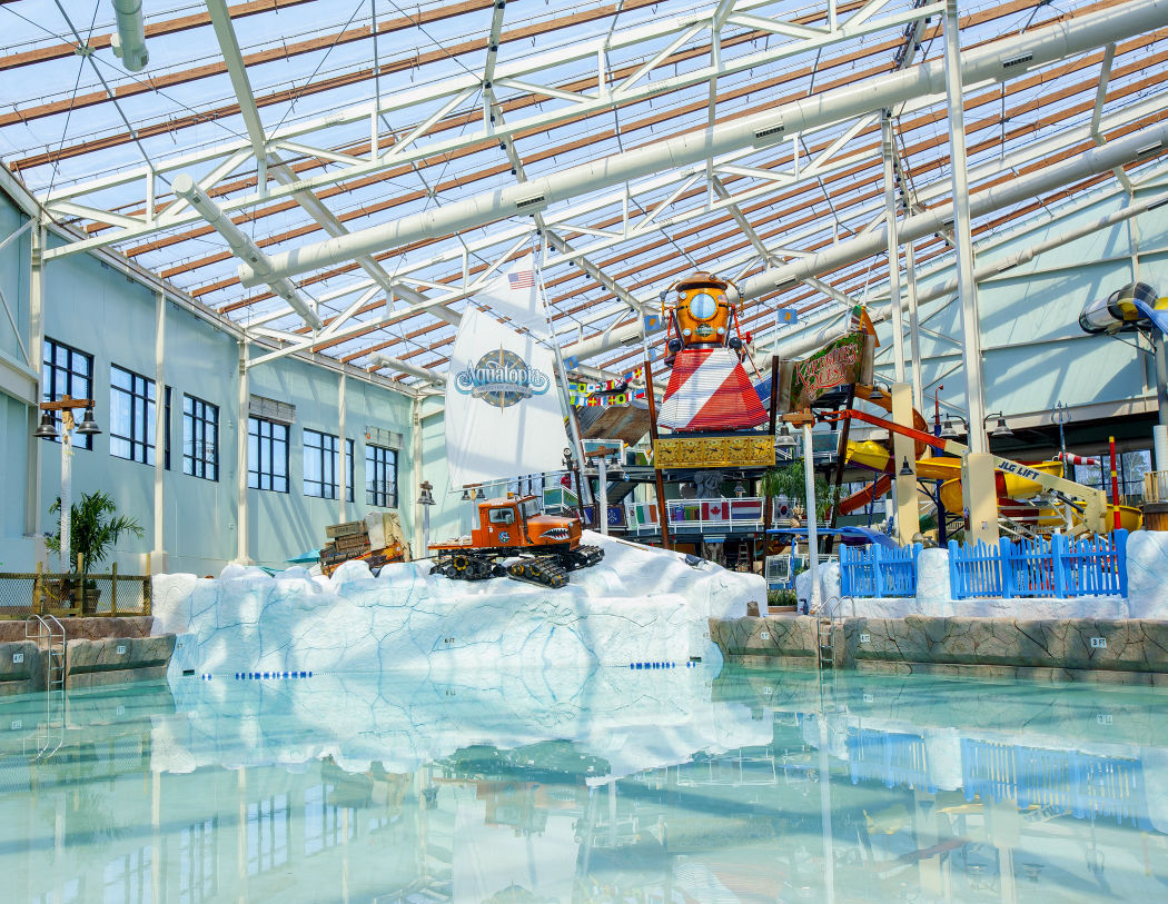 Camelback Lodge & Aquatopia Indoor Waterpark